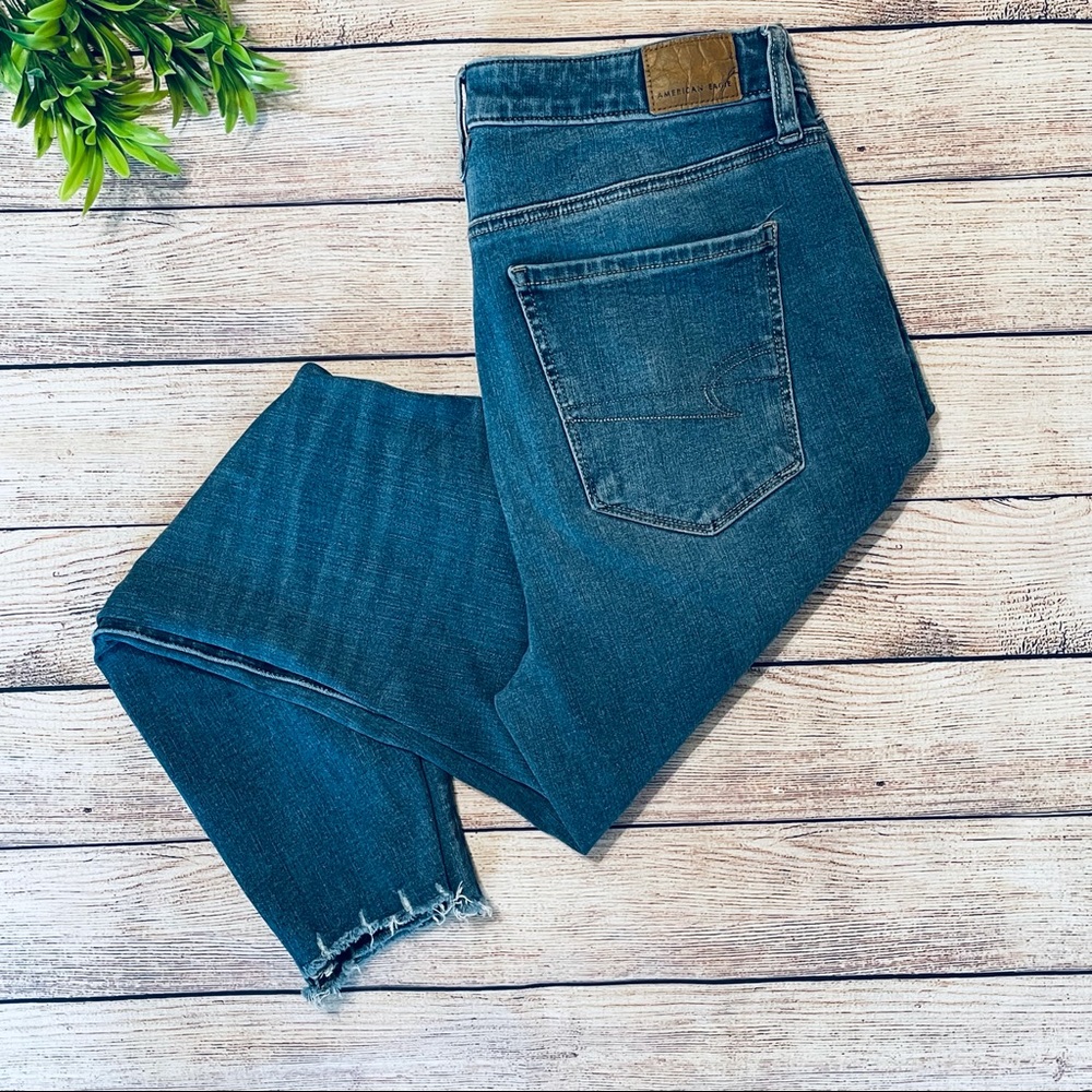 American Eagle Dream Jean Super Hi Waisted Jegging 10 Short